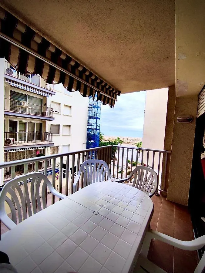 Apartamento Idilico En Primera Linea De Playa Torredembarra Apartment